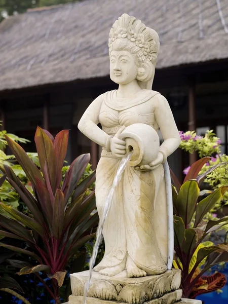 Garden statue — Stock Photo, Image