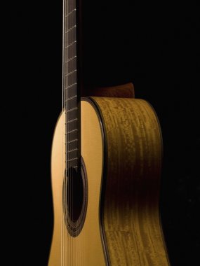 akustik gitar