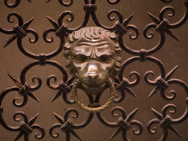 Door Knocker, Veneza, Itália — Fotografia de Stock