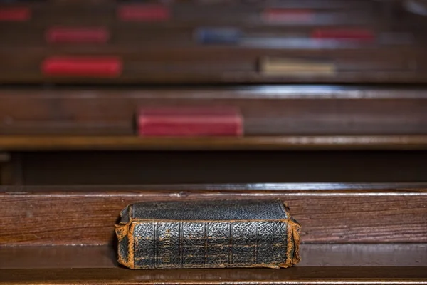 Alte Bücher — Stockfoto