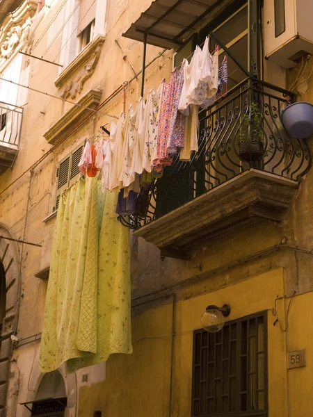 Çamaşırhane kurutma, Napoli, İtalya — Stok fotoğraf