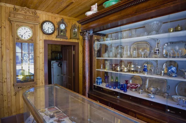 Clock, Glass And Silverware Shop, Fort Edmonton, Alberta, Canada — Stock Photo, Image