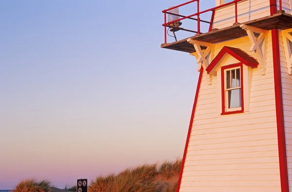Cove Head Lighthouse, Prince Edward Island National Park, Prince Edward Island, Canada — Stock Photo, Image