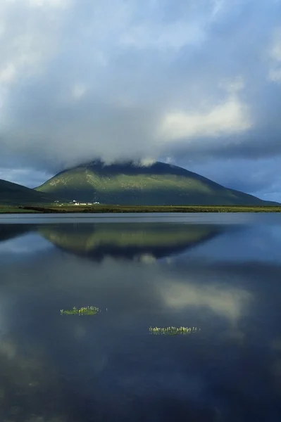 Achill Island, Co Mayo, Irlanda, Slievemore e Doogort — Fotografia de Stock