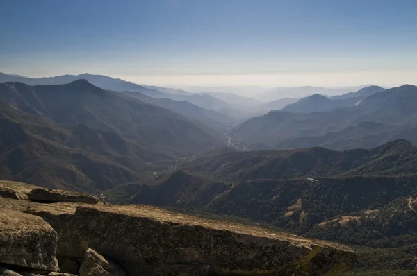 Prealpi delle montagne Sierra-Nevada — Foto Stock