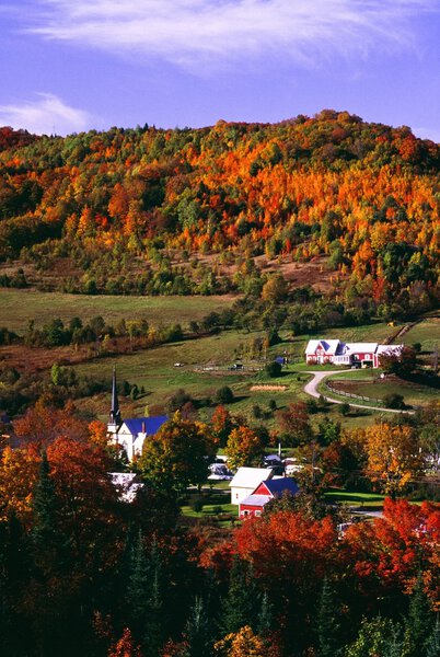 East Orange Village In Fall, Vermont, New England, United States
.