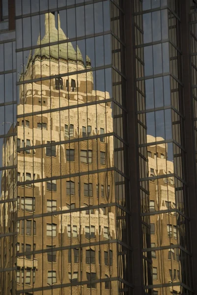 Reflektion i glas byggnad, vancouver, british columbia, Kanada — Stock fotografie