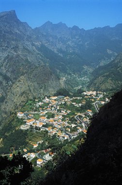 Rahibeler, madeira, Portekiz Vadisi