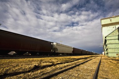 eski tahıl asansörler tren