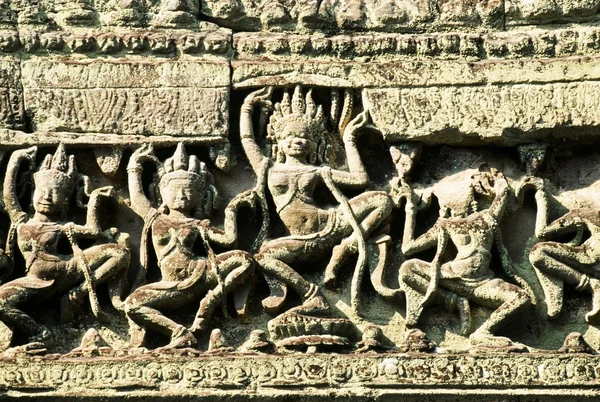 Detail van steen houtsnijwerk, bayon, angkor thom, cambodia — Stockfoto