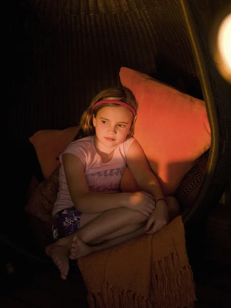 Young Girl Relaxing At Cottage, Lake Of The Woods, Ontario, Canada — Stock Photo, Image