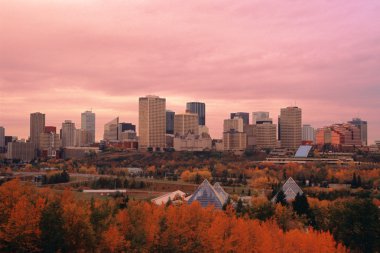 edmonton downtown adlı görüntüleme