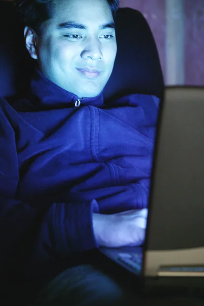 Man Working On Lap Top — Stock Photo, Image