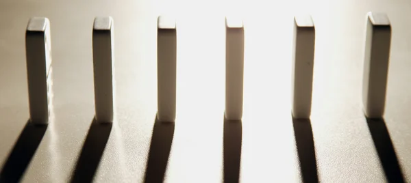 Perfectly Spaced Dominos — Stock Photo, Image