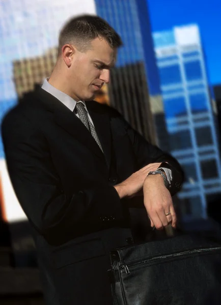 Man Looking At Watch — Stock Photo, Image