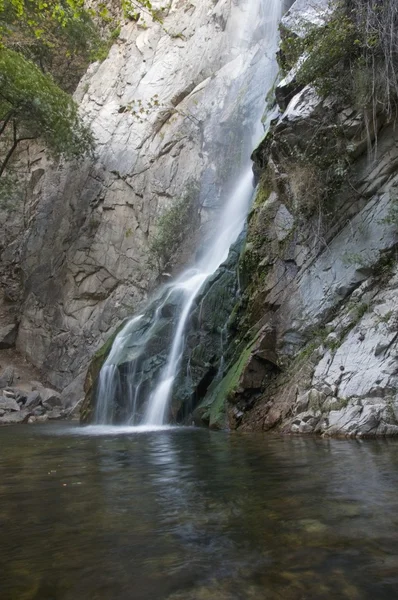 Sturtevant falls, san gabriel mountains, Californië — Stockfoto