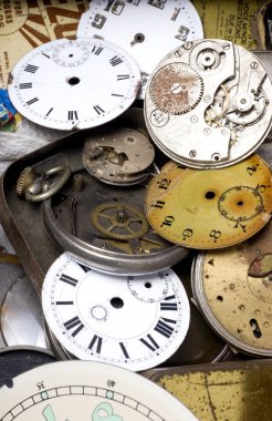 Saat parçaları