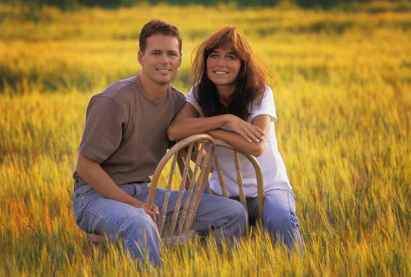 Couple In Autumn Field — Stock Photo, Image