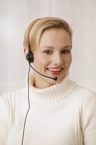 Woman Wearing Telephone Headset — Stock Photo, Image