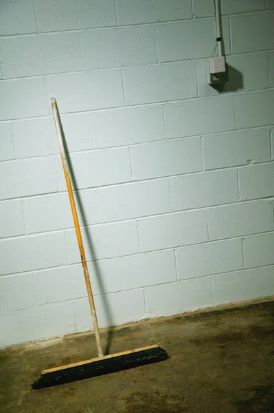 Mop for cleaning floors — Stock Photo, Image