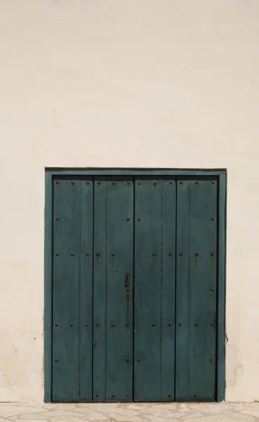 Ahşap kapılar — Stok fotoğraf
