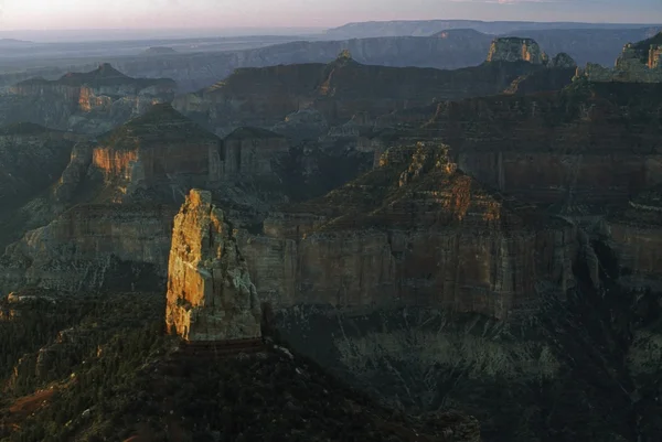 Hayden mounten vanaf punt imperial, grand canyon, arizona, Verenigde Staten — Stockfoto