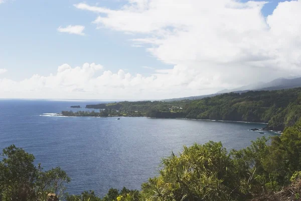 Pazifischer Ozean an der Ostküste von Maui, Hawaii — Stockfoto