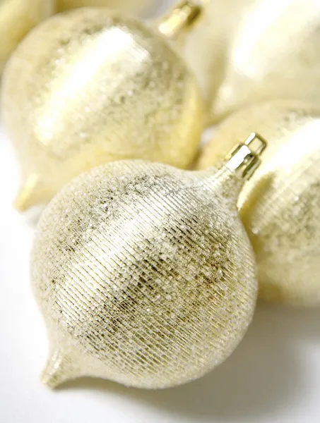 Ornamentos de Natal de ouro — Fotografia de Stock