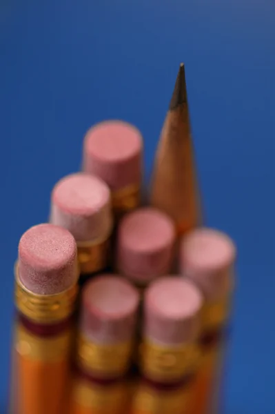 Uppsättning av gula pennor — Stockfoto