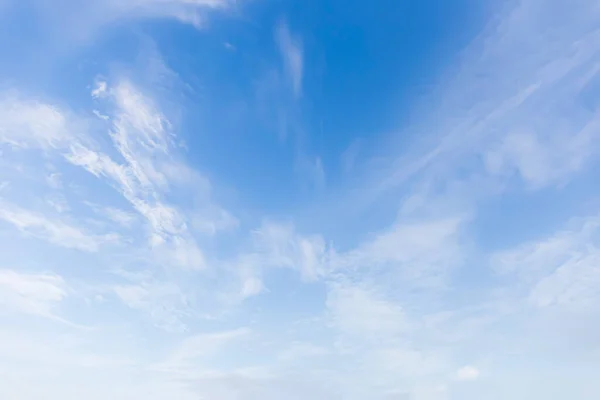 Sky Blue Background Awan Langit Latar Belakang Jelas — Stok Foto
