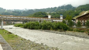 Rosa Khutor, Krasnodar Bölgesi, Rusya, 08.08.2021, Kayak merkezi Rosa Khutor 