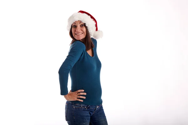 Retrato Uma Jovem Com Chapéu Papai Noel Fundo Branco — Fotografia de Stock