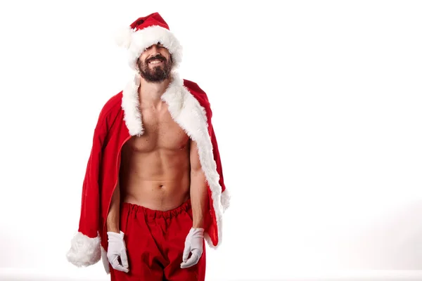 Weihnachtsmann Bodybuilder Zeigt Seinen Athletischen Körper Auf Weißem Hintergrund — Stockfoto