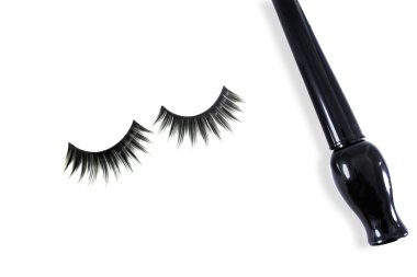 sahte kirpik beyaz zemin üzerinde ve cliipping yolu ile