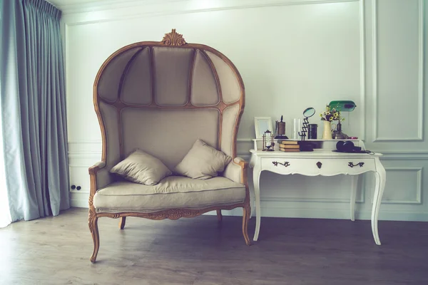 Vintage of brown sofa and untidy desk — Stock Photo, Image