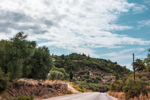 Scenic Road Traditional Greek Village Scenic Cloudscape Green Hills Lefkada — Stock Photo, Image