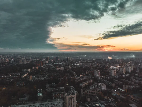 Kharkiv Şehrinin Pavlove Pole Bölgesinde Hava Gün Batımı Manzarası Manzaralı — Stok fotoğraf