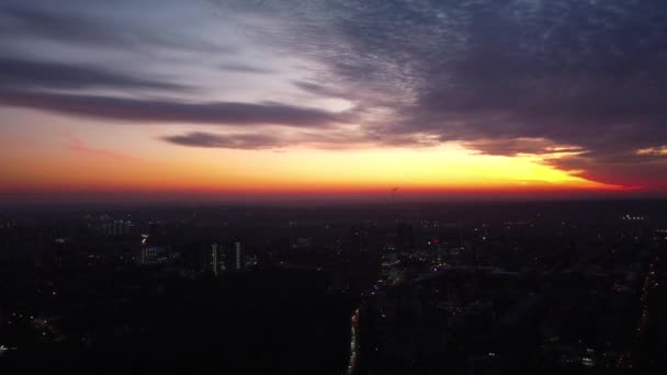 Aerial Żywy Zachód Słońca Widok Miasta Epickich Chmur Miasto Charków — Wideo stockowe
