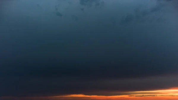Aerial Wide Panoramic Epic Dark Cloudscape View Vivid Orange Sunset — Zdjęcie stockowe