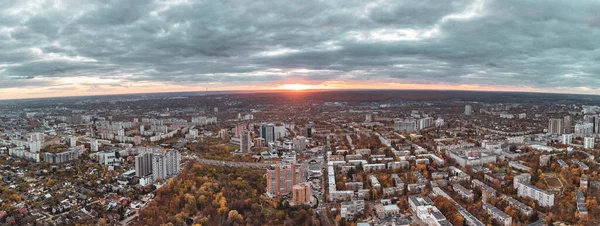 Letecké Panorama Barevného Podzimního Městského Parku Při Západu Slunce Epickou — Stock fotografie