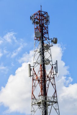büyük iletişim anten Kulesi