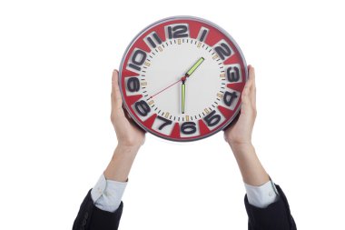 İş adamı saat tutuyor.