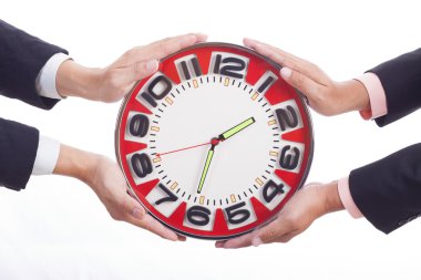 iki işadamları saat dayanıyor