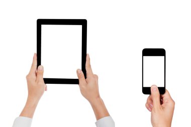 bir tablet ve bir akıllı telefon tutarak işadamı