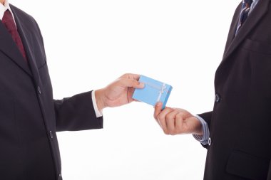 iş gifts.businessman bir hediye vermek için başka bir iş adamı