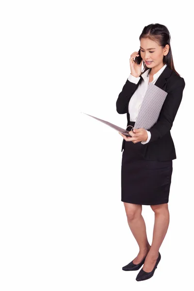 Asian businesswoman holding a folder with documents and speaks by phone — Stock Photo, Image