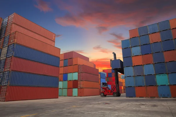 Containers in the port — Stock Photo, Image