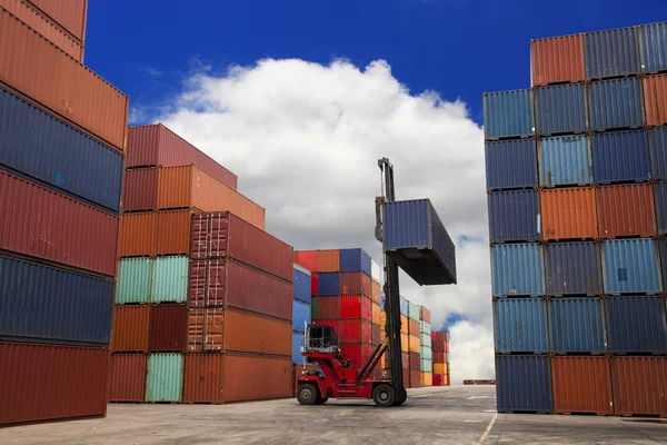 Container im Hafen — Stockfoto