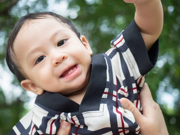 Närbild Bild Bild Söt Asiatisk Baby Sjukvård Och Moderskap Koncept — Stockfoto