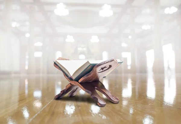 Alcorão Kuran Livro Sagrado Islâmico Fundo Desfocado Com Fonte Luz — Fotografia de Stock